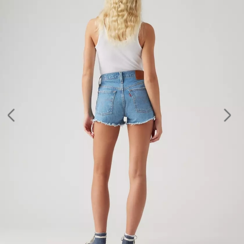 NWOT Levi's Light Blue Distressed Jean Shorts - Picture 7 of 7